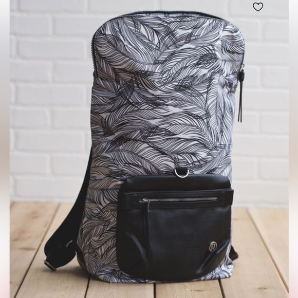 Lululemon Kickin It Sketchy Palms Black and White Backpack - Picture 6 of 15